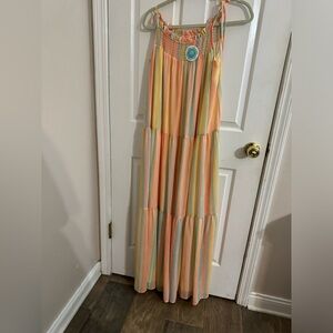 NWT Love collete boutique dress. Size small. Maxi dress.